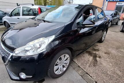 Peugeot 208 166.900 km 3.990 &euro; Dortmund 44339