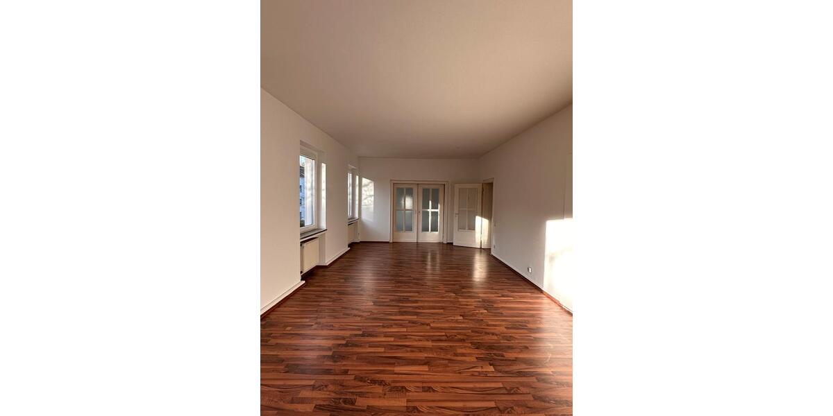 Etagenwohnung Dortmund Innenstadt Ost - 2 Zimmer, 100 m&sup2;, 1.100&euro; | Angebot:25131541