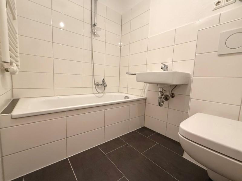 Erdgeschoßwohnung Dortmund Brackel - 2.5 Zimmer, 46 m&sup2;, 450&euro; | Angebot:26455667