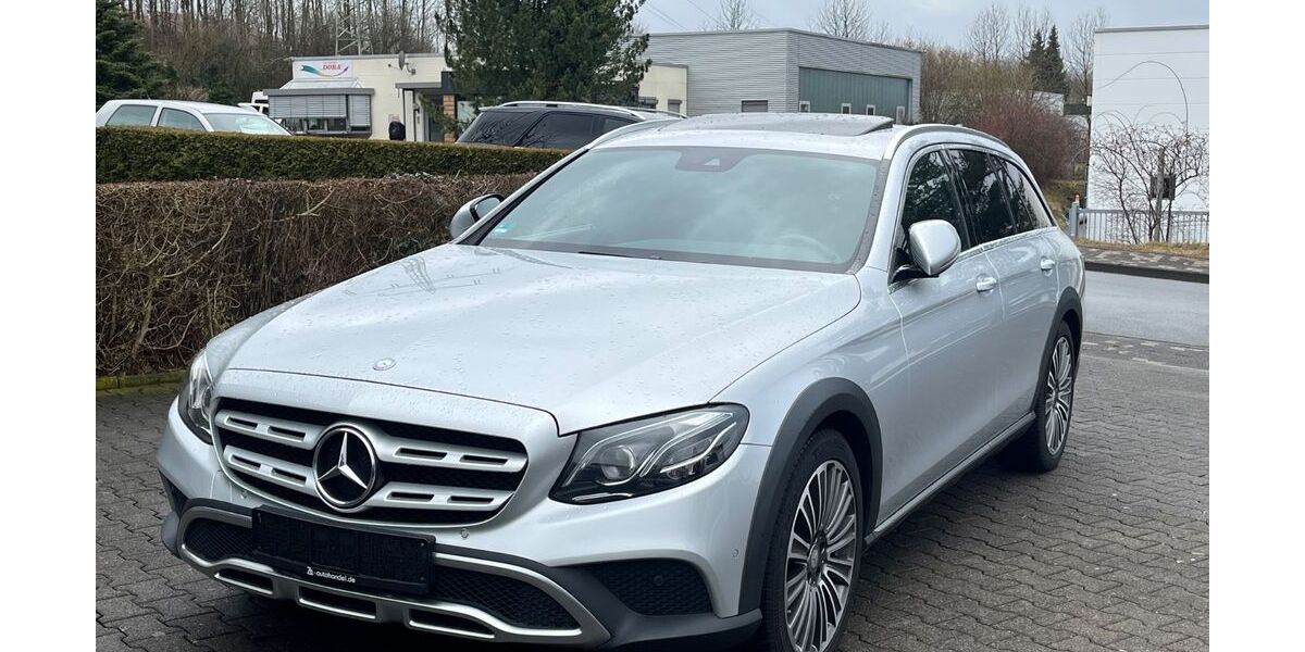 Mercedes-Benz E 220 169.911 km 23.000 &euro; Arnsberg 59757