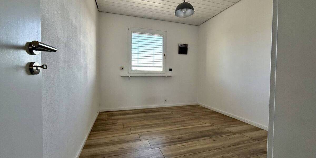 Etagenwohnung Fröndenberg - 4 Zimmer, 93 m&sup2;, 220.000&euro; | Angebot:26674718