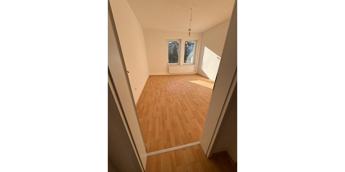 Etagenwohnung Lüdenscheid Staberg - 3 Zimmer, 64 m&sup2;, 720&euro; | Angebot:25349130