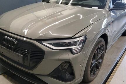 Audi e-tron 58.654 km 39.930 &euro; Hagen 58091