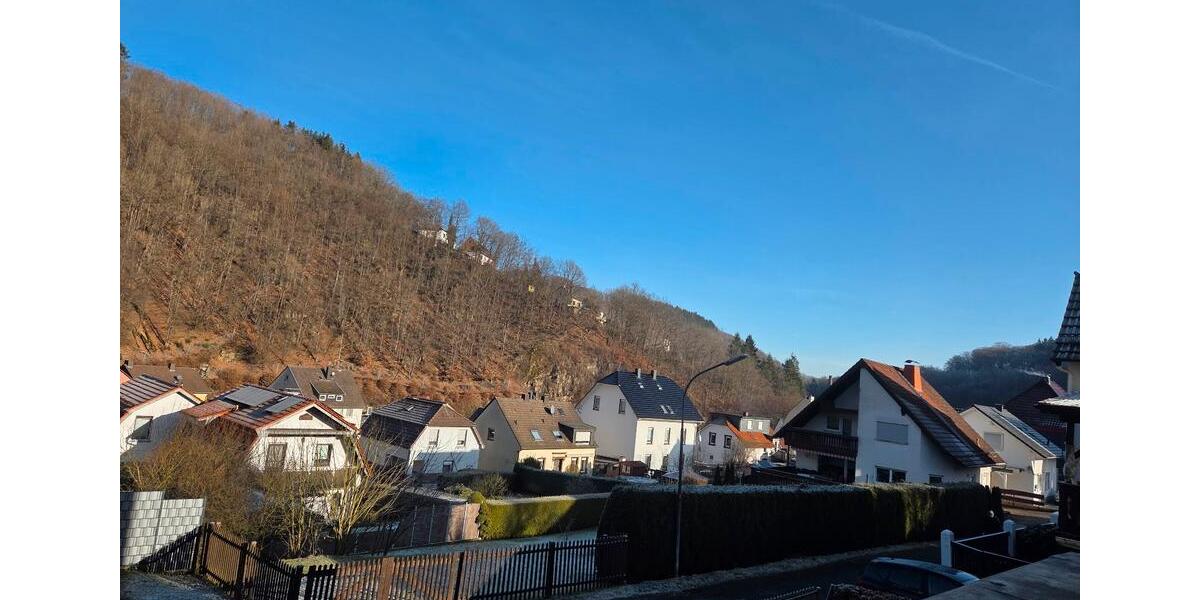 Erdgeschoßwohnung Werdohl - 3 Zimmer, 68 m&sup2;, 383&euro; | Angebot:24701017