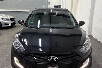 Hyundai i30 127.300 km 7.300 &euro; Iserlohn 58638