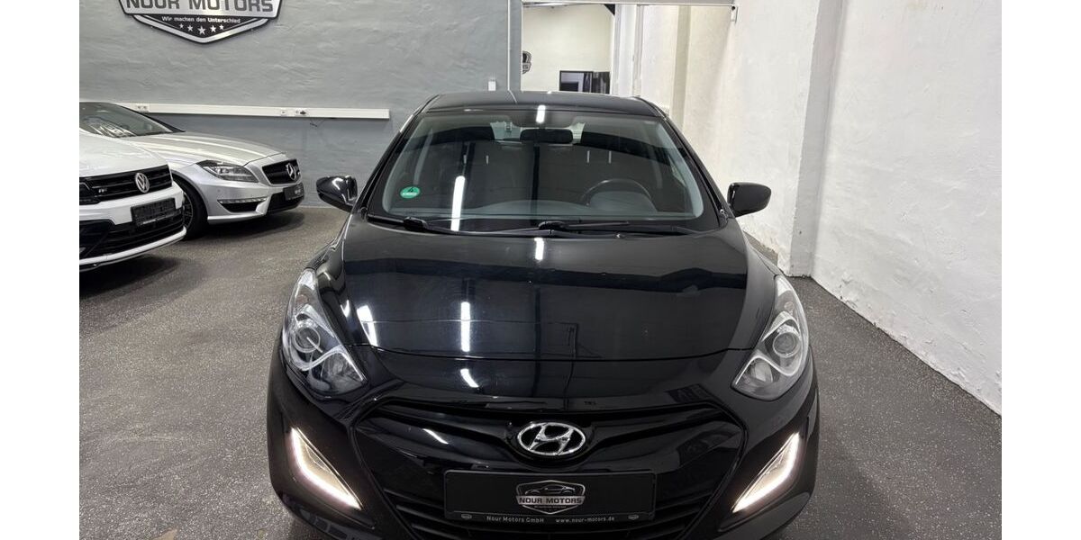 Hyundai i30 127.300 km 7.300 &euro; Iserlohn 58638