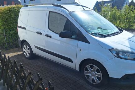 Ford Courier 236.000 km 4.500 &euro; Dortmund 44267
