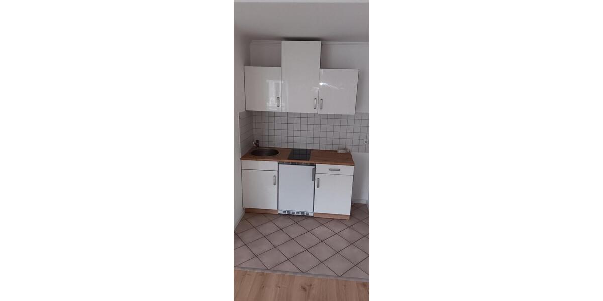 Etagenwohnung Sundern (Sauerland) - 1 Zimmer, 31 m&sup2;, 280&euro; | Angebot:25611910