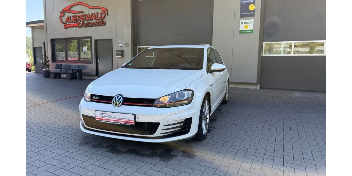 VW Golf 119.000 km 16.990 &euro; Finnentrop 57413