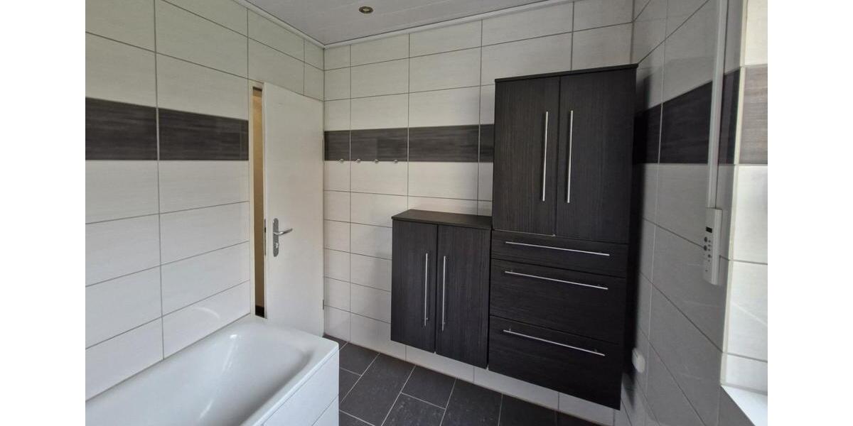 Hochparterre Dortmund Scharnhorst - 3.5 Zimmer, 76 m&sup2;, 188.000&euro; | Angebot:23864889