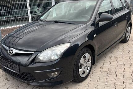 Hyundai i30 175.863 km 1.990 &euro; Dortmund 44145