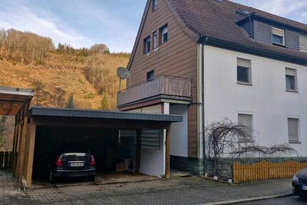Haus Plettenberg - 7 Zimmer, 200 m&sup2;, 194.500&euro; | Angebot:24550071