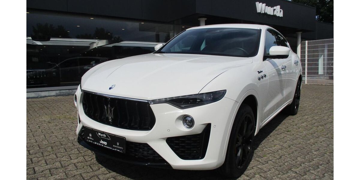Maserati Levante 52.500 km 49.950 &euro; Schwerte 58239