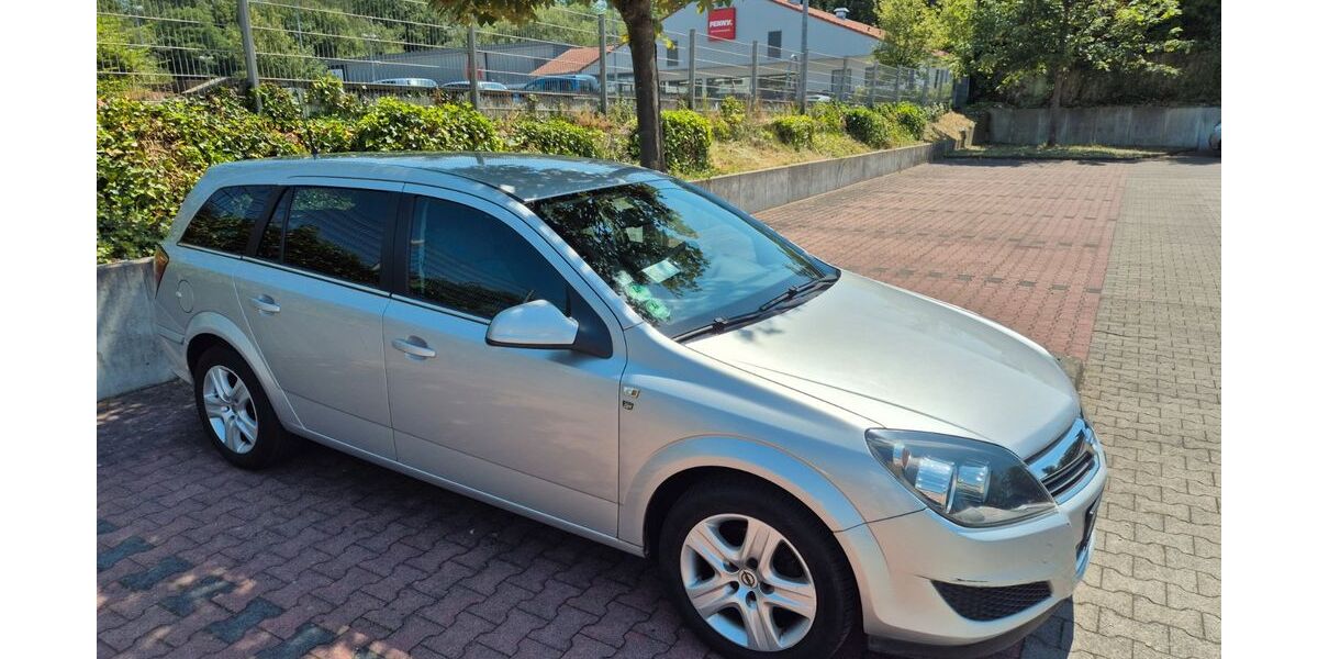 Opel Astra 126.000 km 2.700 &euro; Hagen 58095