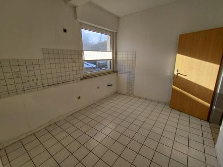 Etagenwohnung Sundern (Sauerland) - 3 Zimmer, 90 m&sup2;, 645&euro; | Angebot:23633632
