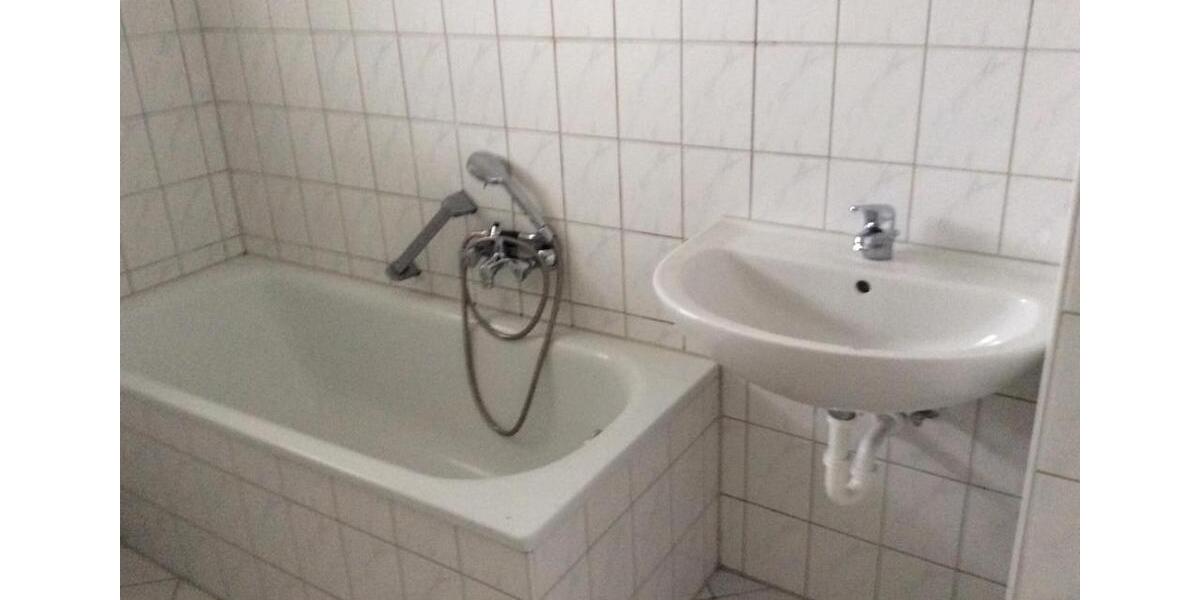 Etagenwohnung Dortmund Brackel - 3 Zimmer, 67 m&sup2;, 536&euro; | Angebot:25805452