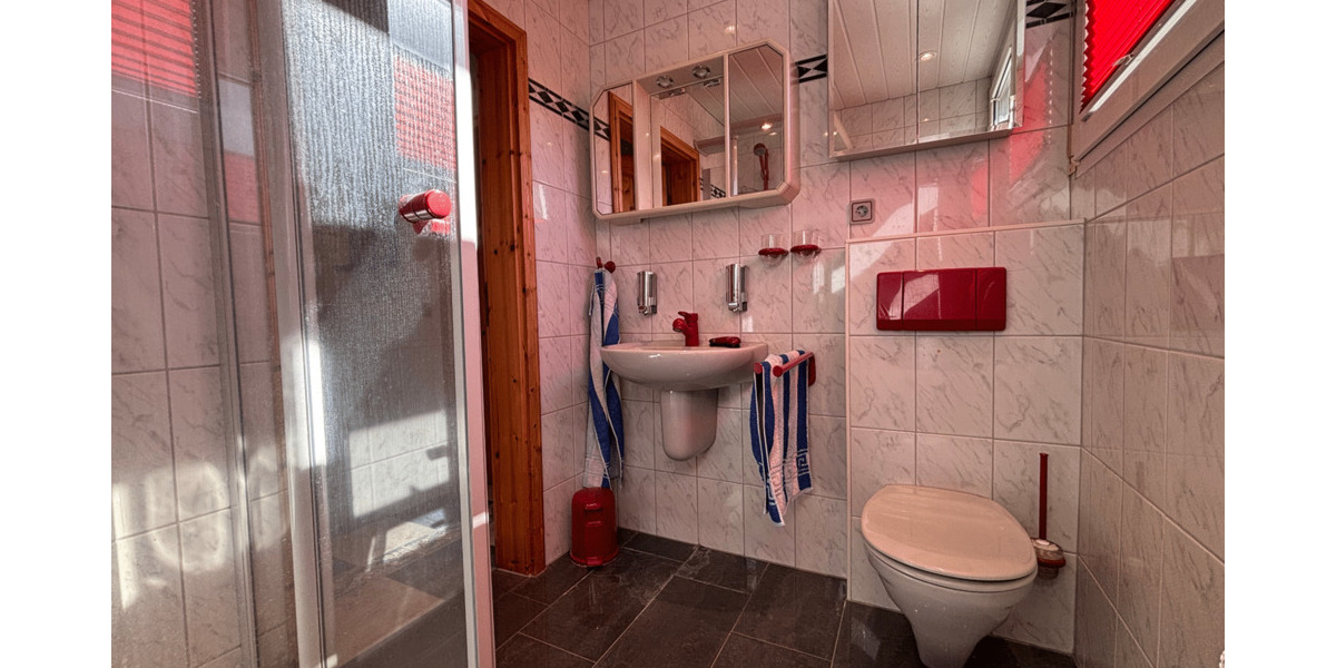 Einfamilienhaus Altena Evingsen - 1 Zimmer, 150 m&sup2;, 229.000&euro; | Angebot:26658899