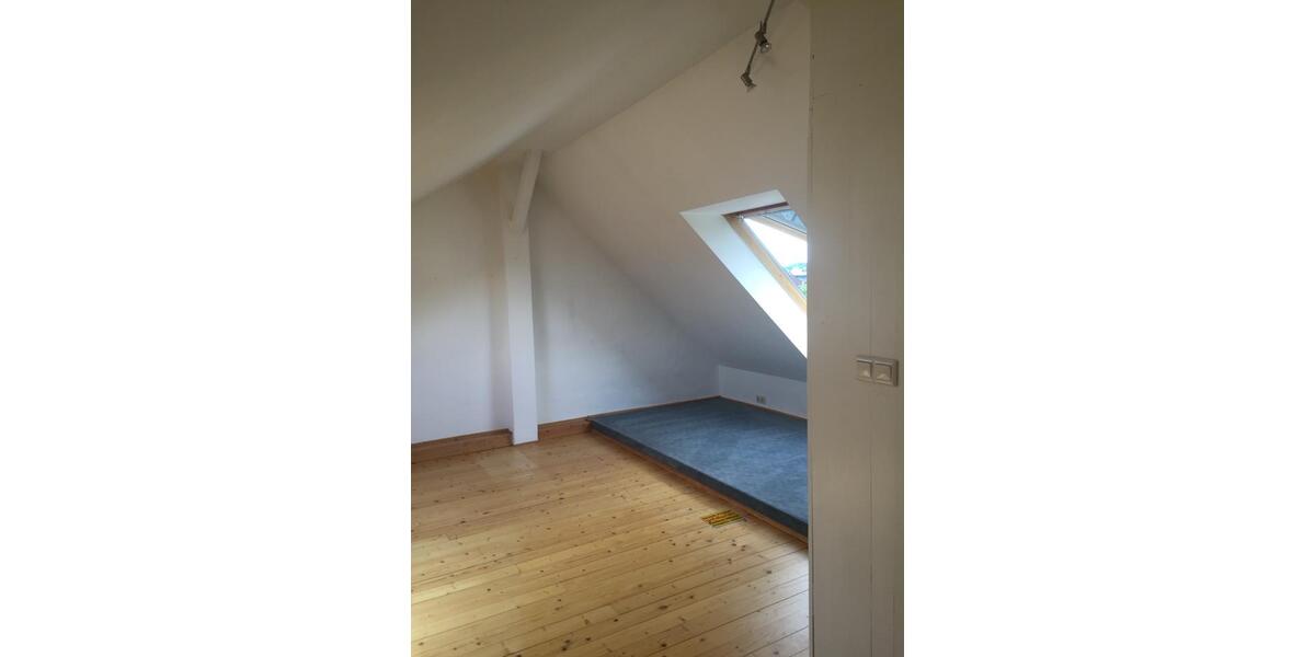 Dachgeschoßwohnung Hagen Hagen-Mitte - 1 Zimmer, 40 m&sup2;, 580&euro; | Angebot:26549806