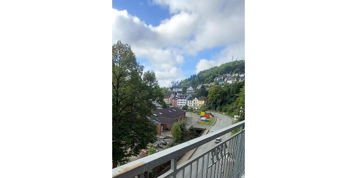 Etagenwohnung Altena - 2.5 Zimmer, 65 m&sup2;, 400&euro; | Angebot:25964964