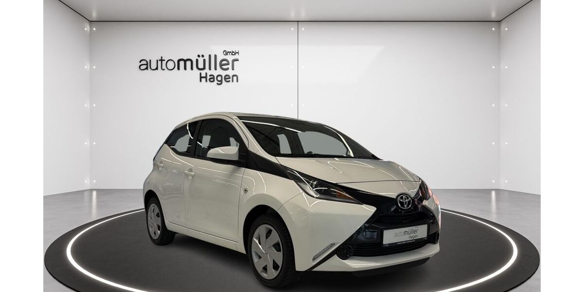 Toyota Aygo (X) 102.402 km 5.999 &euro; Hagen 58095
