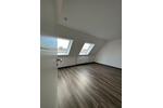 Dachgeschoßwohnung Iserlohn - 2.5 Zimmer, 80 m&sup2;, 796&euro; | Angebot:26717399