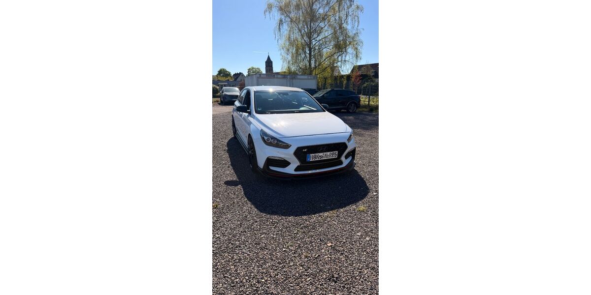Hyundai i30 91.000 km 21.600 &euro; Arnsberg 59755