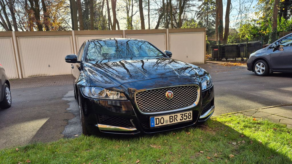 Jaguar XF 108.500 km 18.950 &euro; DORTMUND 44309