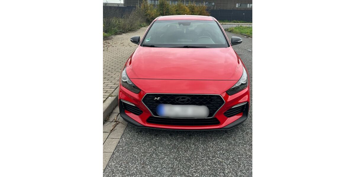 Hyundai i30 91.000 km 20.600 &euro; Holzwickede 59439