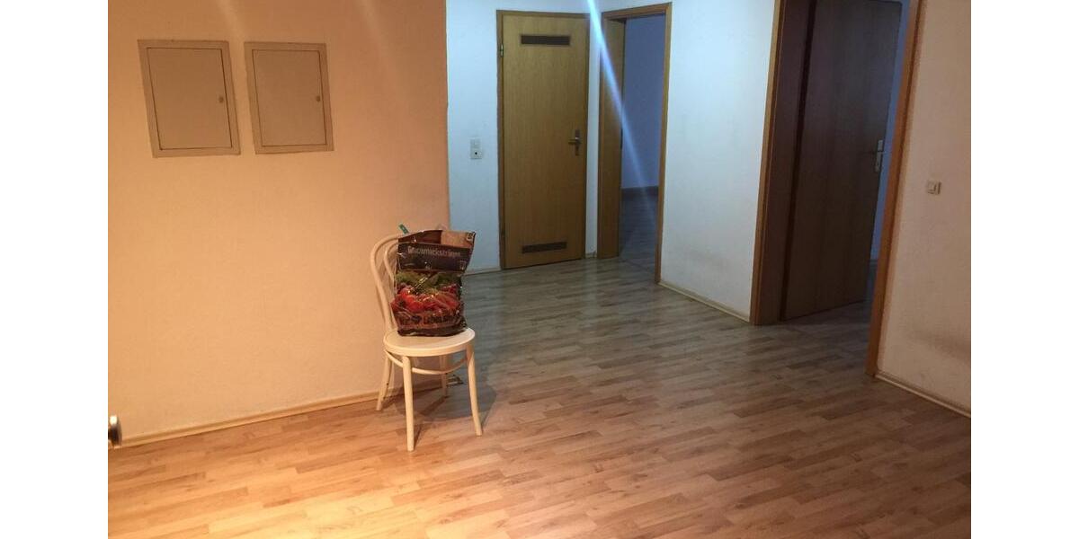 Etagenwohnung Altena - 4 Zimmer, 108 m&sup2;, 500&euro; | Angebot:25551531