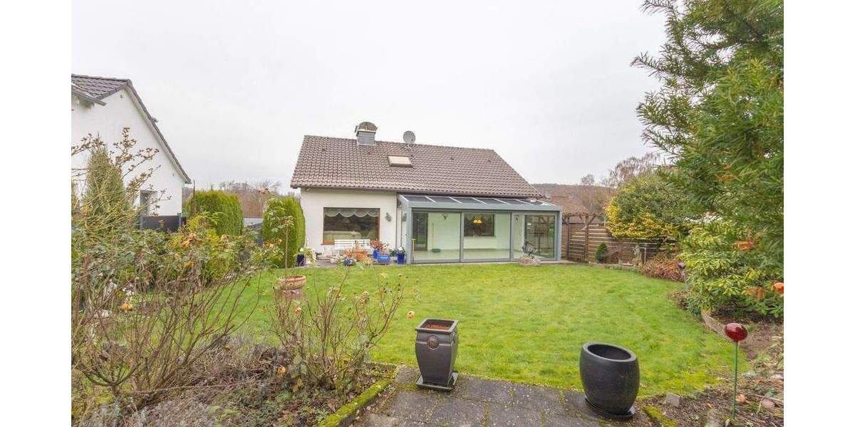 Einfamilienhaus Menden Mitte - 5 Zimmer, 122 m&sup2;, 215.000&euro; | Angebot:25729252