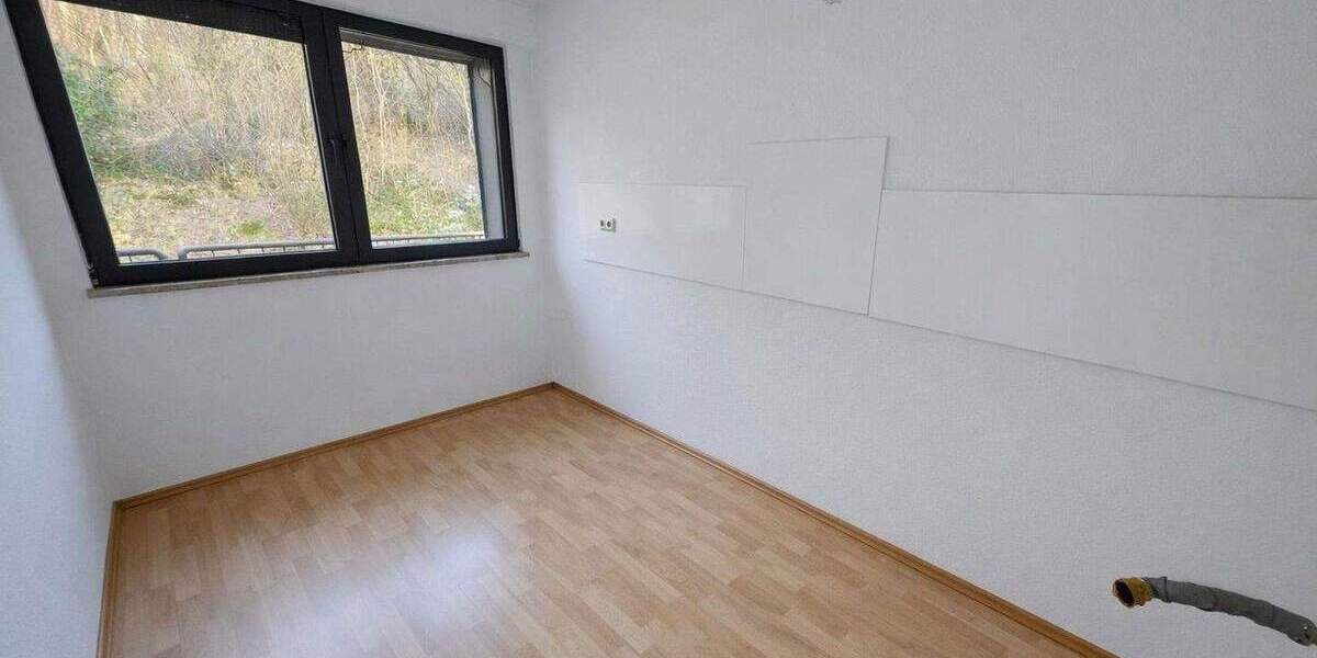 Etagenwohnung Lüdenscheid Staberg - 2 Zimmer, 60 m&sup2;, 540&euro; | Angebot:25866633