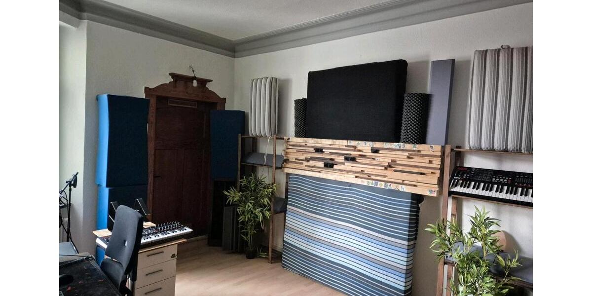 Etagenwohnung Lüdenscheid Staberg - 3 Zimmer, 100 m&sup2;, 900&euro; | Angebot:26013831