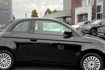 Fiat 500e 3.210 km 19.700 &euro; Werl 59457