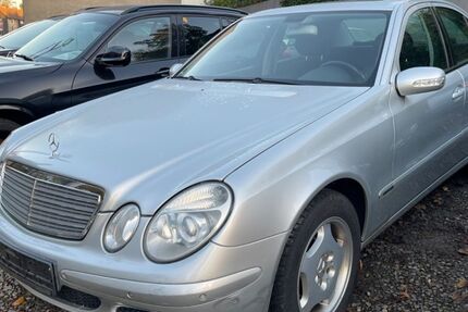Mercedes-Benz E 200 235.000 km 3.990 &euro; Lüdenscheid 58507