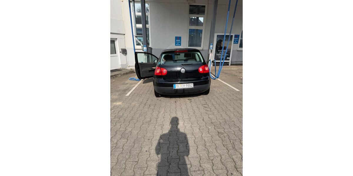 VW Golf 280.000 km 1.450 &euro; Iserlohn 58642