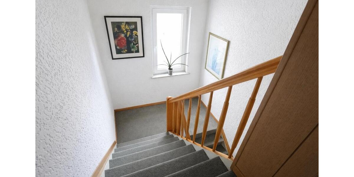 Dachgeschoßwohnung Hagen Hagen-Mitte - 3 Zimmer, 100 m&sup2;, 650&euro; | Angebot:25852223