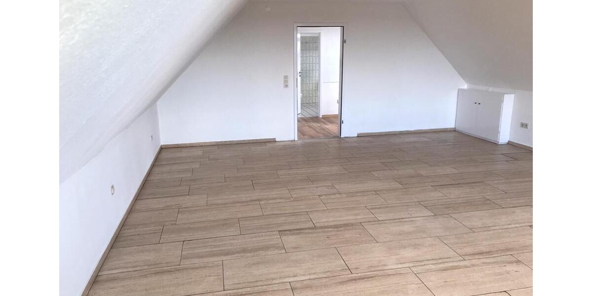 Dachgeschoßwohnung Dortmund Hörde - 1.5 Zimmer, 43 m&sup2;, 125.000&euro; | Angebot:25948283