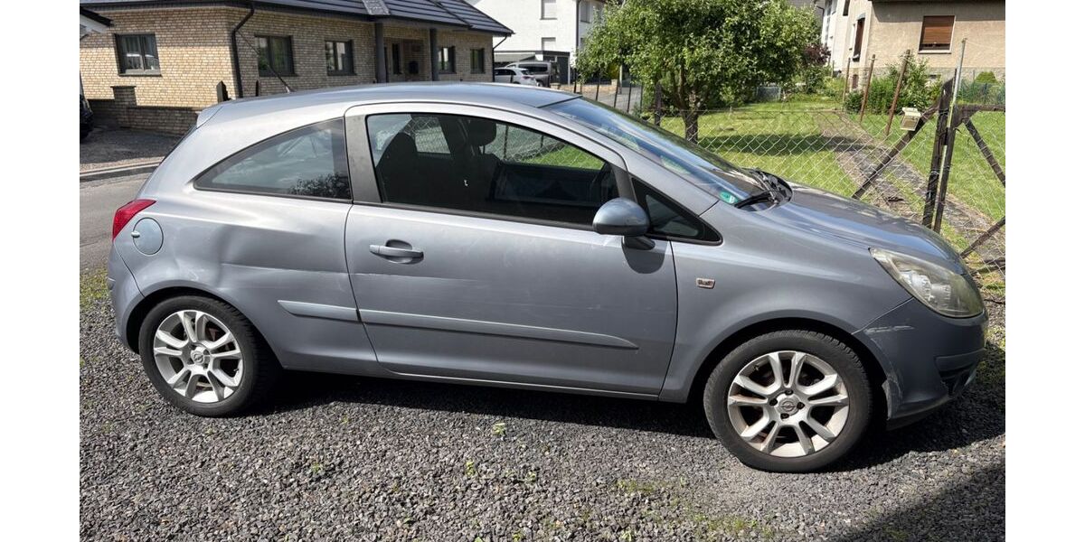 Opel Corsa 97.760 km 1.830 &euro; Arnsberg 59759