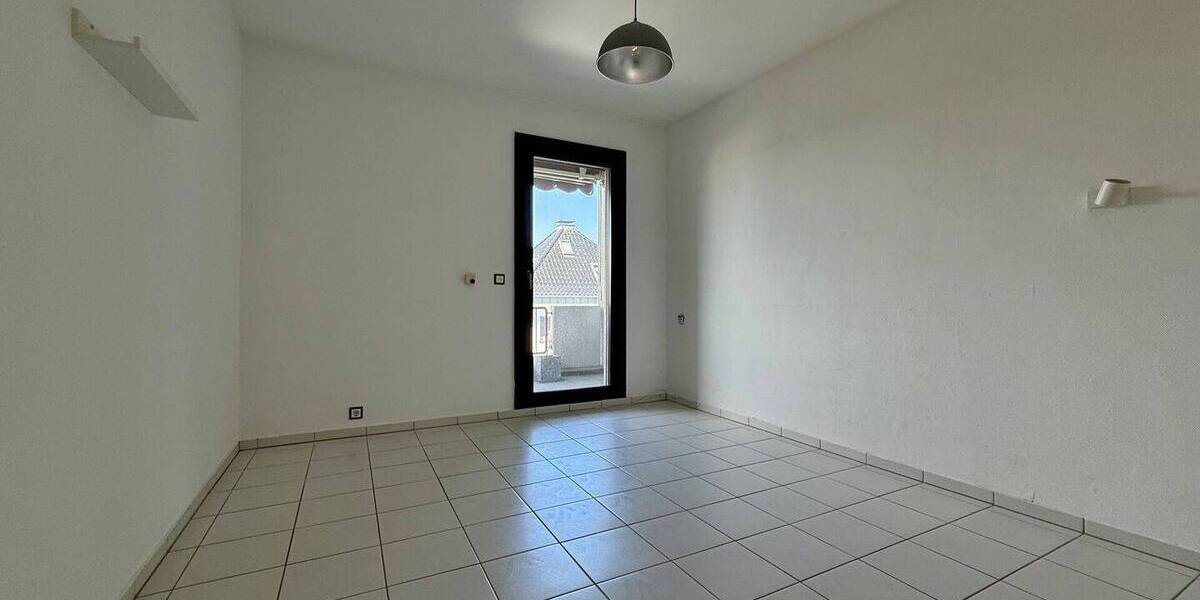 Etagenwohnung Fröndenberg - 4 Zimmer, 93 m&sup2;, 220.000&euro; | Angebot:26674718