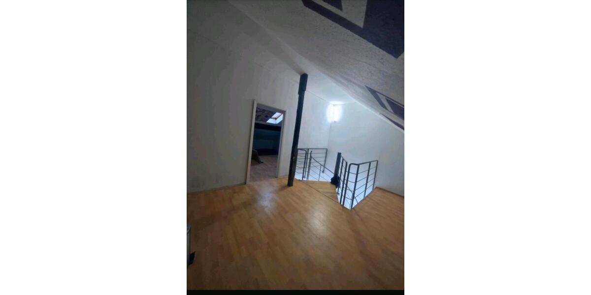 Hochparterre Ennepetal - 3.5 Zimmer, 95 m&sup2;, 650&euro; | Angebot:25831684