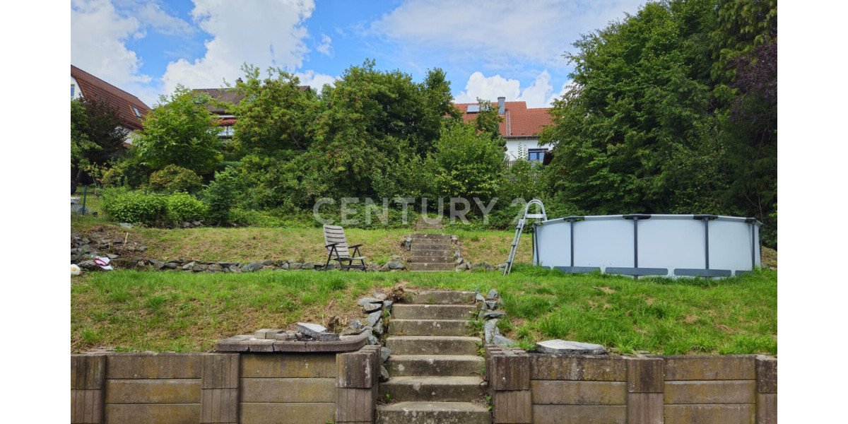 Zweifamilienhaus für Handwerker in ruhiger Lage - Zweifamilienhaus Lüdenscheid Othlinghausen | Angebot:22217309