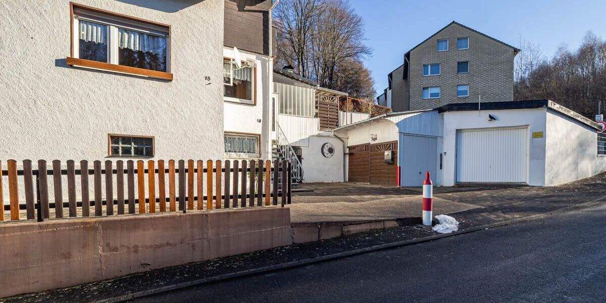 Einfamilienhaus Sundern / Hachen Hachen - 6 Zimmer, 115 m&sup2;, 199.000&euro; | Angebot:25729204