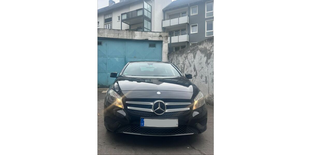Mercedes-Benz A 180 220.000 km 7.650 &euro; Dortmund 44145