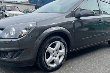 Opel Astra 164.000 km 3.099 &euro; Arnsberg 59755