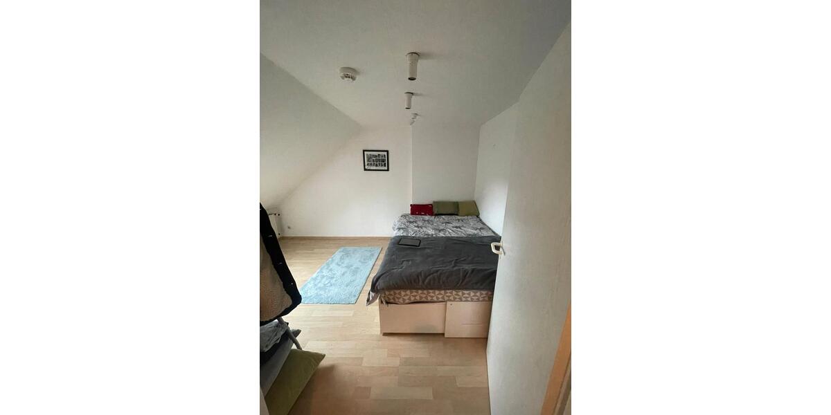 Dachgeschoßwohnung Hagen Hohenlimburg - 2 Zimmer, 60 m&sup2;, 450&euro; | Angebot:26104568