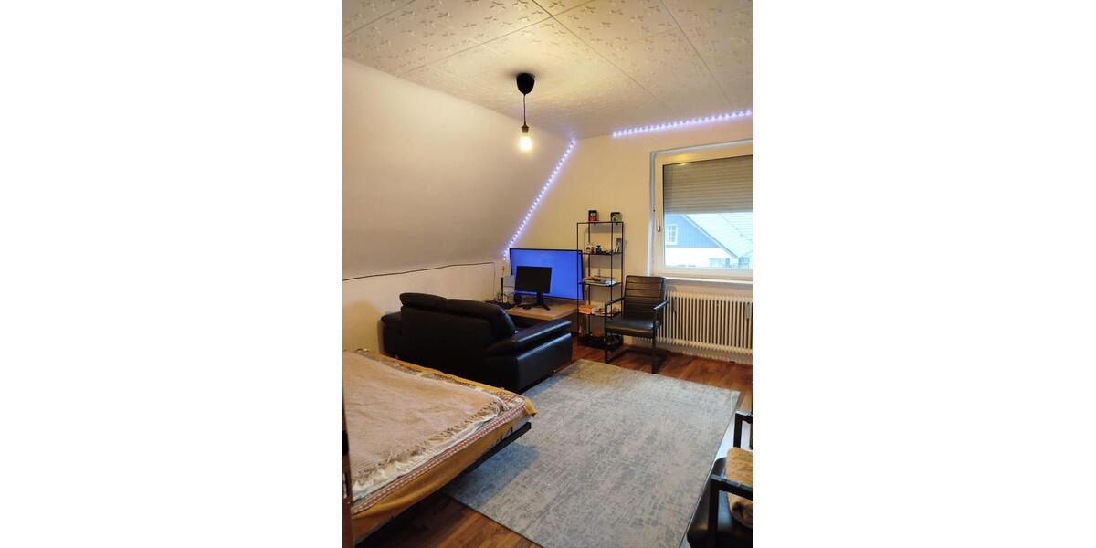 Etagenwohnung Altena - 4 Zimmer, 110 m&sup2;, 1.000&euro; | Angebot:24813241