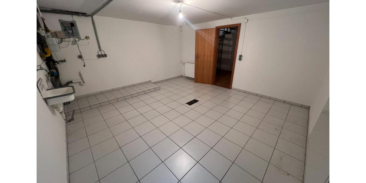 Doppelhaushälfte Dortmund Hombruch - 5 Zimmer, 185 m&sup2;, 2.300&euro; | Angebot:25245632