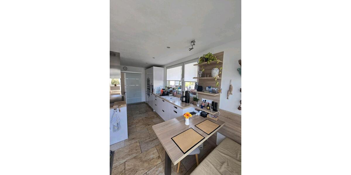 Einfamilienhaus Altena - 7 Zimmer, 160 m&sup2;, 1.200&euro; | Angebot:26610644