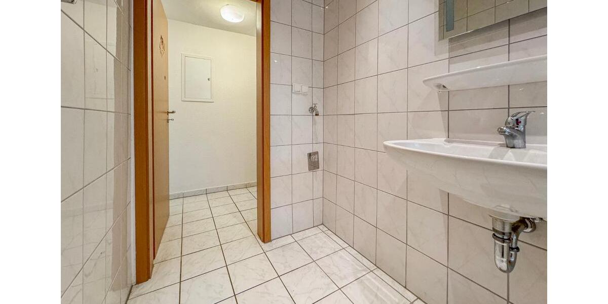Etagenwohnung Hagen Hagen-Mitte - 2 Zimmer, 90 m&sup2;, 630&euro; | Angebot:25252400