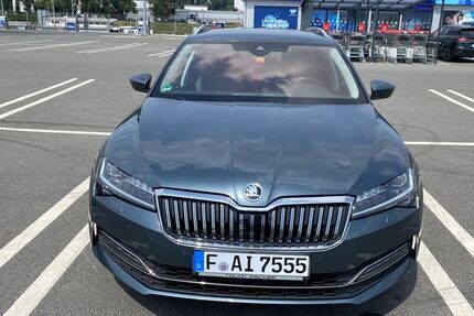 Skoda Superb 197.000 km 16.500 &euro; Arnsberg 59821